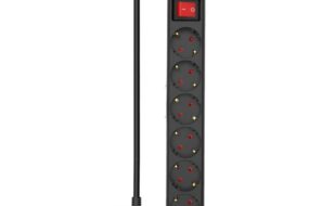 Produzni kabl sa prekidacem 6 uticnice 3m Max MPS-106SB-3M Crni