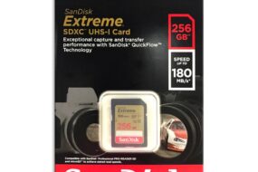 Mem.Kartica SanDisk SDXC 256GB Extreme, 180MB/s UHS-I Class 10 U3 V30