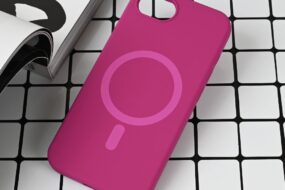 Torbica Magsafe Pure color za iPhone 16e/17e 6.1 tamno pink