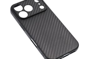 Torbica Carbon fiber za iPhone 17 Pro/18 Pro 6.3 crna