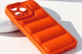 Torbica Feather TPU za iPhone 14 Pro 6.1 narandzasta