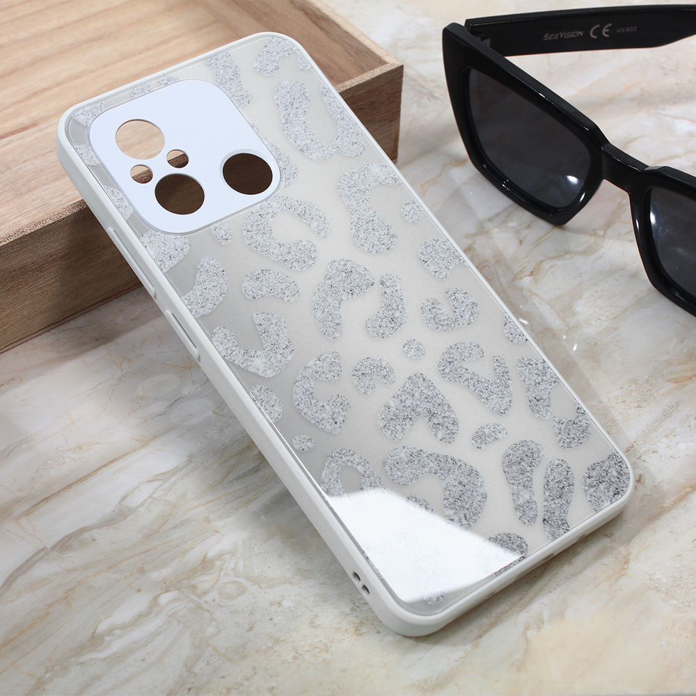 137cbc5d-162b-456f-8248-31d9cc08b471-torbica-shiny-glass-za-xiaomi-redmi-12c-bela-208573-321617_w1000 Torbica Shiny glass za Xiaomi Redmi 12C bela - Slika 1