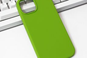 Torbica Summer color za iPhone 15 6.1 zelena