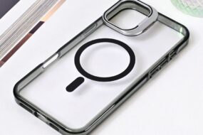 Torbica Magsafe transparent za iPhone 16 Plus 6.7 crna