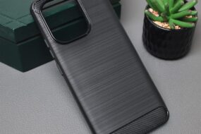Torbica Defender Safeguard za Xiaomi Redmi Note 13 4G (EU) crna