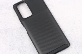 Torbica Defender Carbon za Xiaomi Redmi Note 10 Pro/Note 10 Pro Max crna