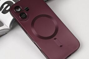 Torbica Magsafe Chrome za iPhone 17 6.3 bordo