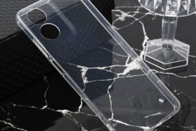 Torbica silikonska Ultra Thin za Motorola Moto E14 transparent