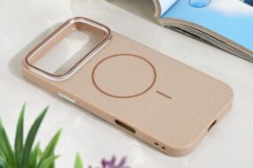 Torbica Magsafe Sparkle Dust za iPhone 17 Pro Max 6.9 zlatna
