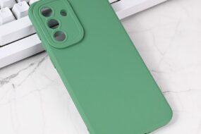 Torbica Silikon Pro Camera za Samsung A366B Galaxy A36 5G zelena