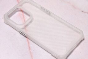 Torbica Carbon Crystal za iPhone 14 Pro 6.1 bela