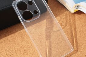 Torbica silikonska Ultra Thin za Xiaomi Redmi Note 13 Pro 4G (EU) transparent