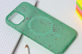 Torbica Colorful Magsafe za iPhone 14 6.1 zelena