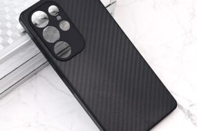 Torbica Carbon fiber za Samsung S938B Galaxy S25 Ultra crna