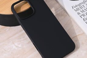 Torbica Teracell Giulietta za iPhone 16 Pro Max 6.9 mat crna