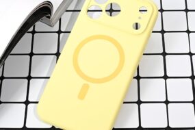 Torbica Magsafe Pure color za iPhone 17 Pro Max/18 Pro Max 6.9 zuta