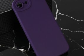 Torbica Teracell Giulietta za iPhone 16e/17e 6.1 mat tamno ljubicasta