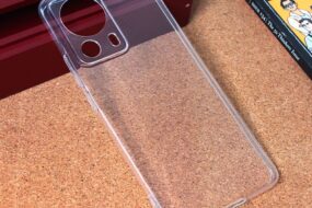 Torbica silikonska Ultra Thin za Xiaomi 13 Lite transparent