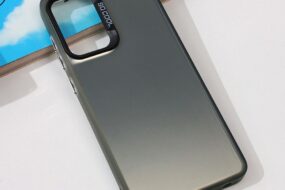 Torbica Clear za Samsung A525F/A526B/A528B Galaxy A52 4G/A52 5G/A52s 5G crna
