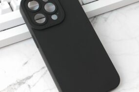 Torbica Silikon Pro Camera za iPhone 15 Pro 6.1 crna