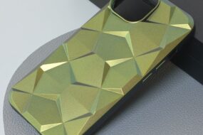 Torbica Shiny Diamond za iPhone 15 6.1 maslinasto zelena