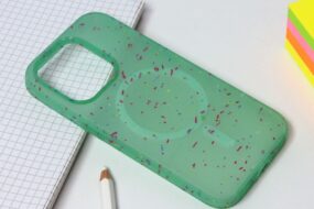 Torbica Colorful Magsafe za iPhone 14 pro 6.1 zelena