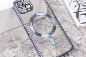 Torbica Magsafe Lux za iPhone 15 6.1 svetlo plava