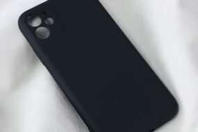 Torbica Teracell Soft Velvet za iPhone 11 6.1 crna