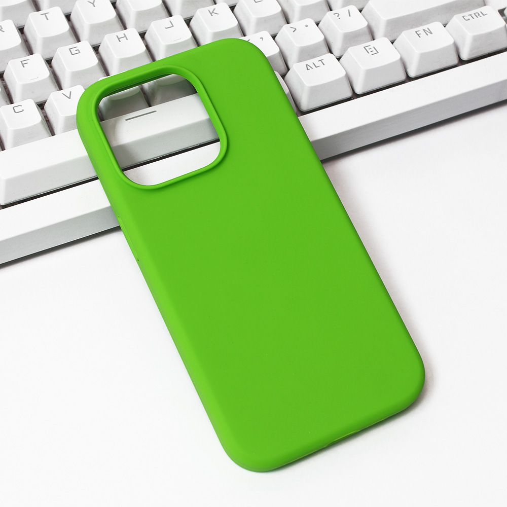ca782c63-2390-4f11-93dc-bb2519e5765c-torbica-summer-color-za-iphone-15-pro-61-zelena-203113-307685_w1000 Torbica Summer color za iPhone 15 Pro 6.1 zelena - Slika 1