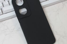Torbica Silikon Pro Camera za Honor X7b crna