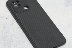 Torbica Carbon fiber za Xiaomi Redmi 10C crna