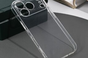 Torbica silikonska Skin za iPhone 17 Pro 6.3 transparent
