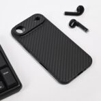 Torbica Carbon fiber za iPhone 17 Air 6.6 crna