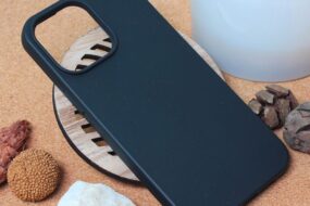 Torbica Teracell Giulietta Nature za iPhone 14 Pro Max 6.7 crna