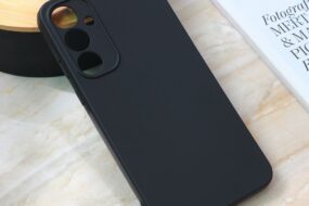 Torbica Teracell Giulietta za Samsung A556B Galaxy A55 5G mat crna