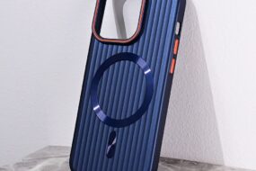 Torbica Magsafe Stripe za iPhone 13 Pro 6.1 plava